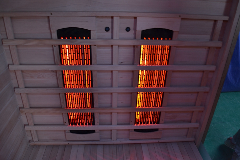 Canadian Hemlock Solid Wooden Ceramic Heater 4 Person Home Infrared Sauna